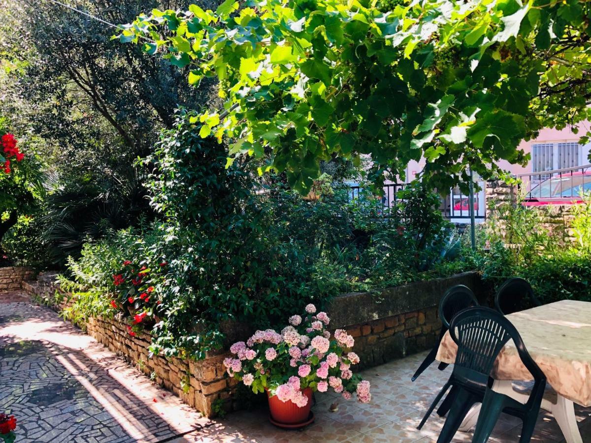 Rosita 1 Apartment Rovinj Exterior photo